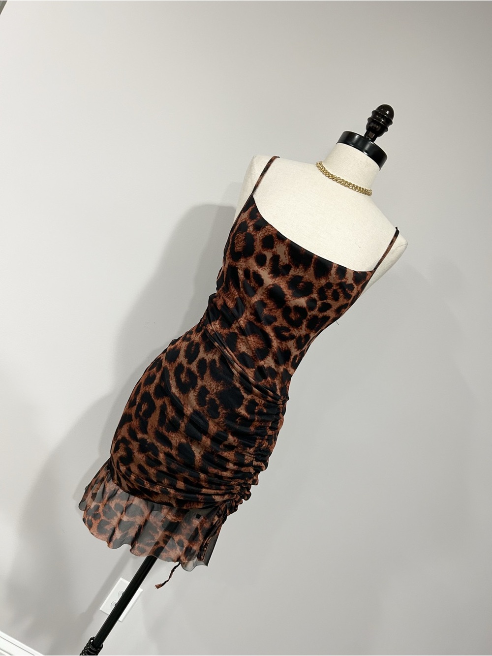 PrettyLittleThing Brown & Black Leopard Print Ruched Mini Dress